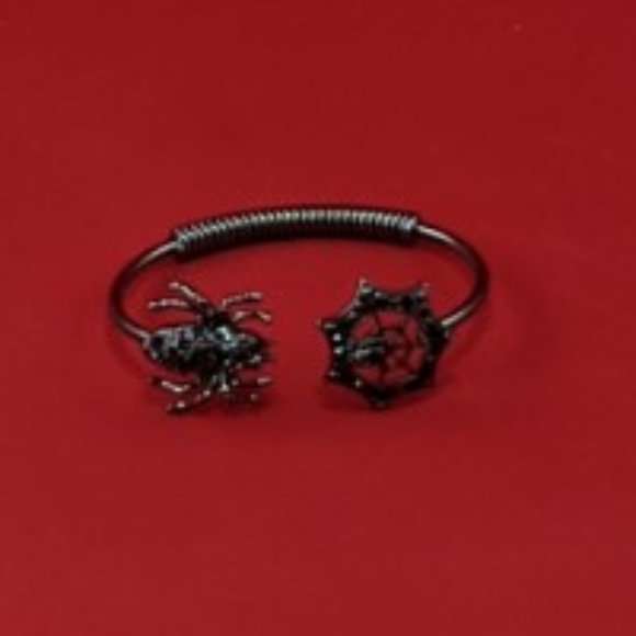 Rhinestone Spider Web Flex Bracelet in GM & Purple - Picture 5 of 8